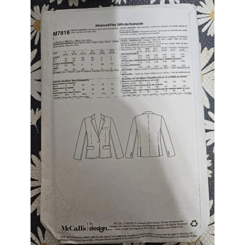 McCalls M7818 Unisex Jacket Sewing Pattern Lined Notched Collar Pockets Uncut